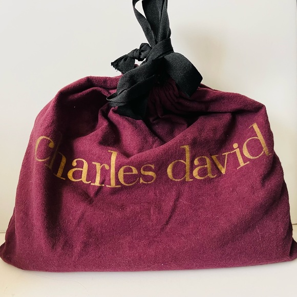 Charles David Cheetah Clutch NWOT, Black contour, snap closure, Logo Dust Bag - Picture 7 of 7